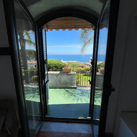 Villa Baia Del Riccio