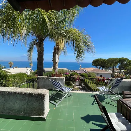 Baia Del Riccio Villa